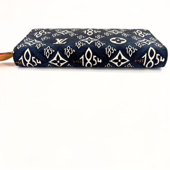 Preloved Louis Vuitton 1854 Blue Monogram Speedy Bandouliere 25 with Wallet - Picture 13 of 15